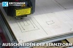 Ausschneider der Stanzformkontur am Laser